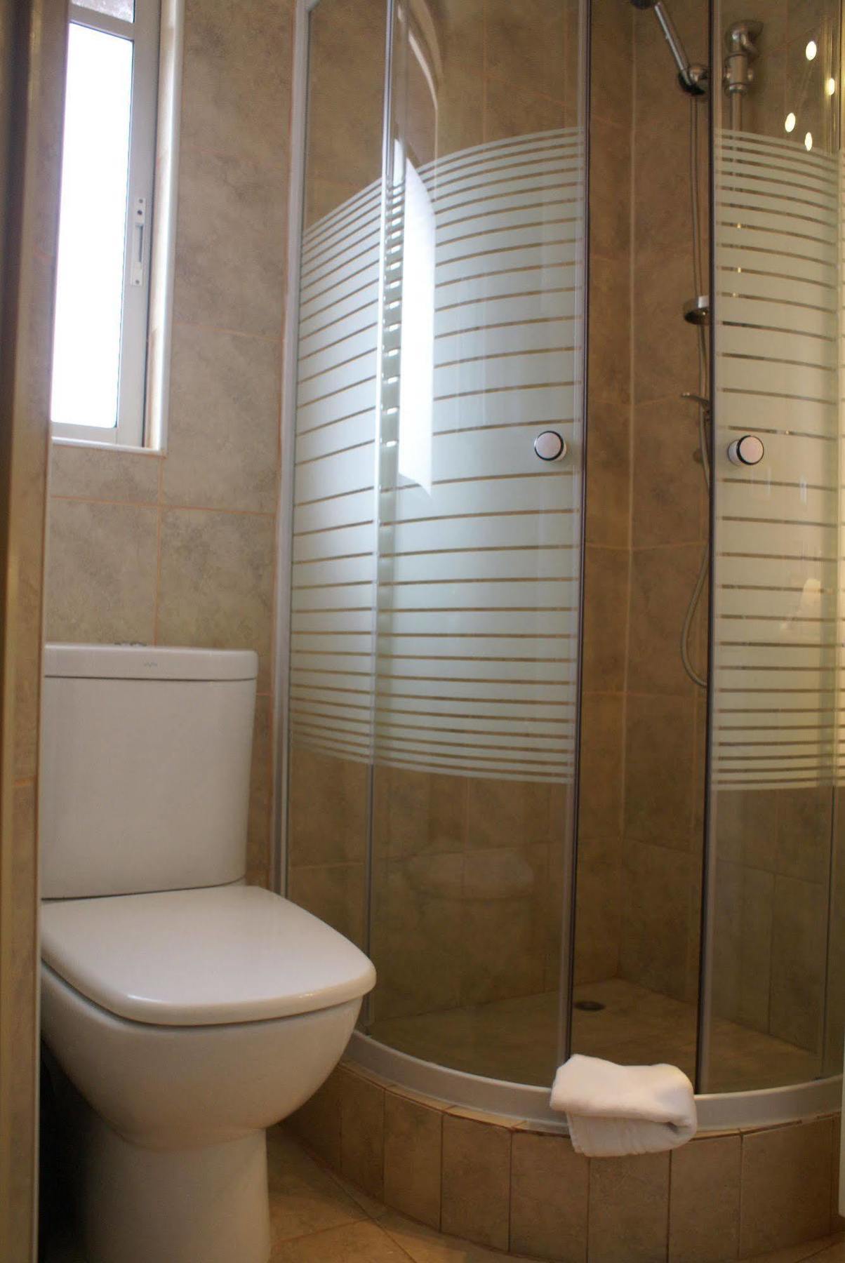 Hotel Baviera Parral Zewnętrze zdjęcie