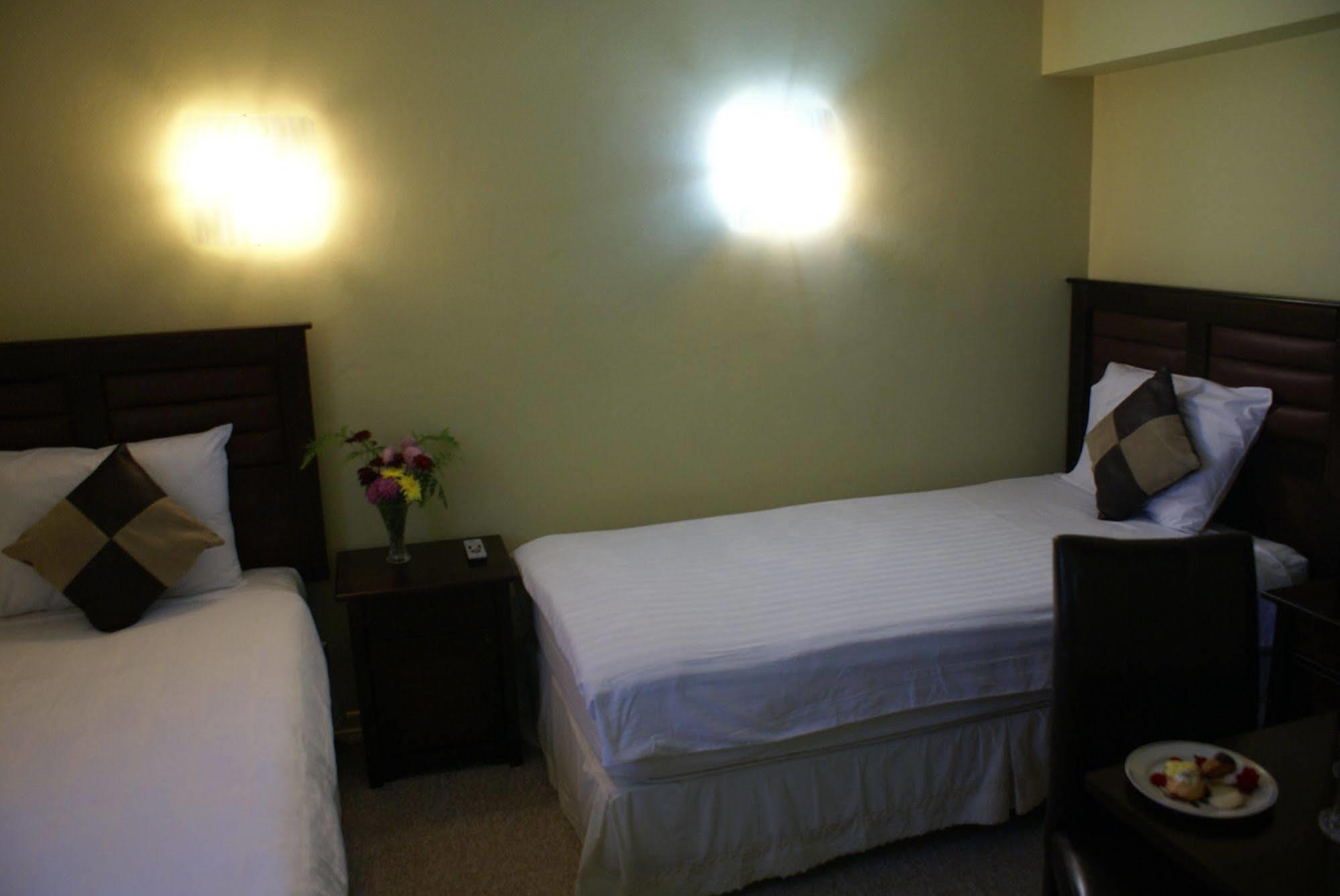 Hotel Baviera Parral Zewnętrze zdjęcie
